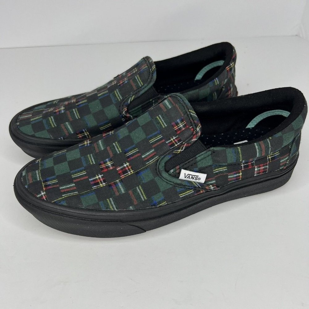 VANS Comfycush Black/Green Checkered Print Slip-On Shoe Loafer Women's Size 7.5